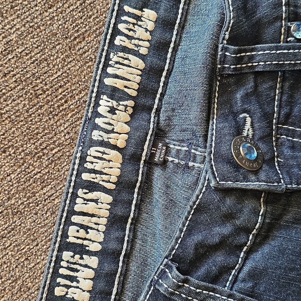 Women's Size 11 Blue Boot Cut Jeans With Rhinestone - Picture 2 of 5